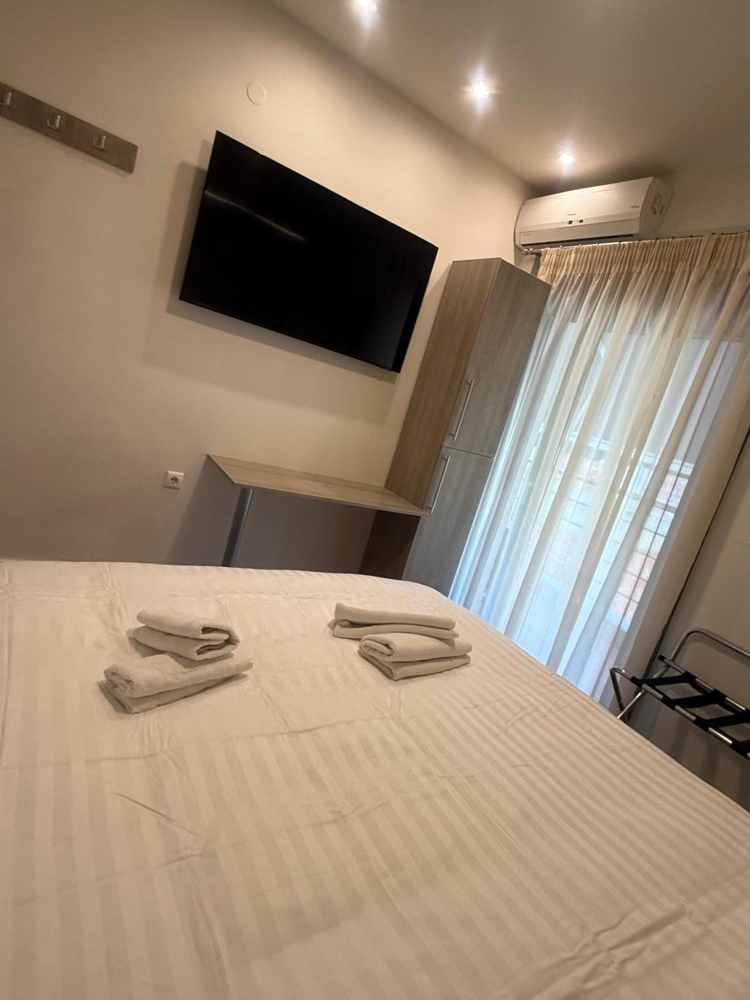Aqua Mare Luxury Apartments Paralía Стая снимка